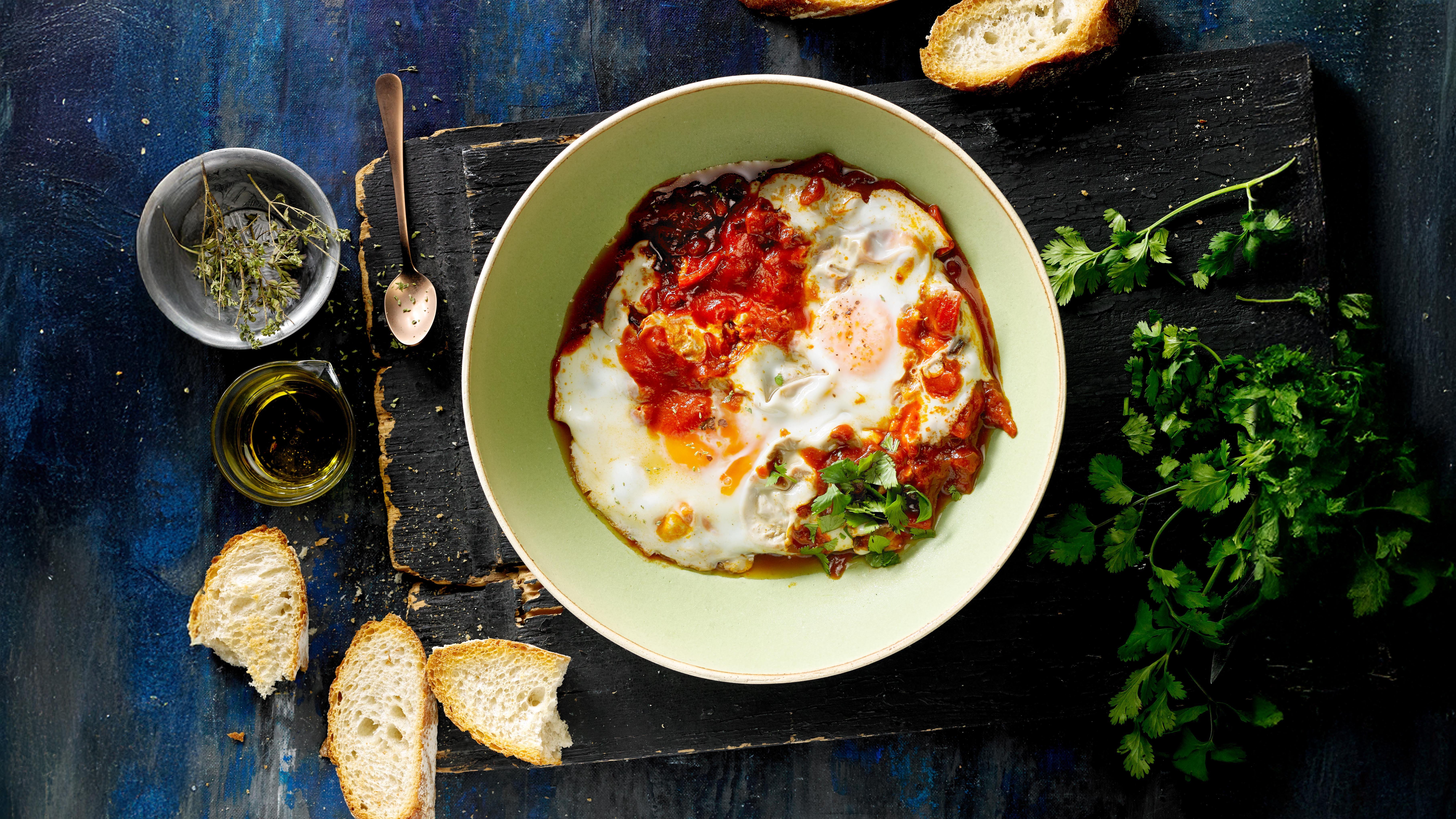 Eggs with ragu, cilantro and Cokare Energy Elixir